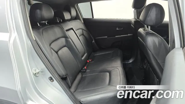 Kia Sportage 2015 thumb 11