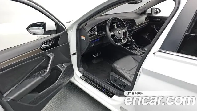 Volkswagen Jetta 2021 thumb 10