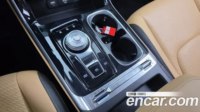 Kia Carnival 2023 thumb 9