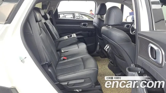 Kia Sorento 2023 thumb 12