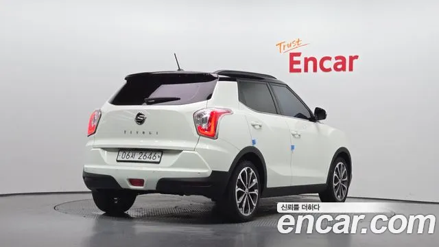 KG_Mobility_Ssangyong TIBOLI 2017 thumb 2