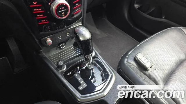 KG_Mobility_Ssangyong TIBOLI 2017 thumb 9