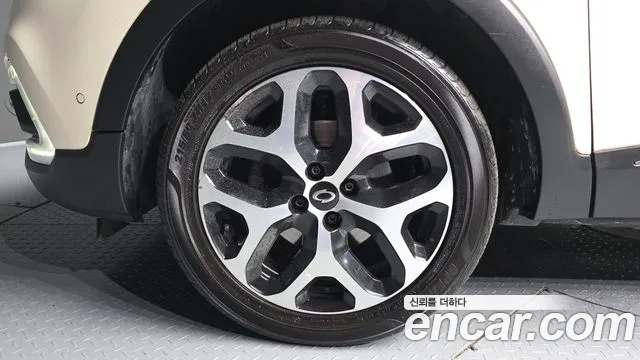 Renault Captur 2017 thumb 5