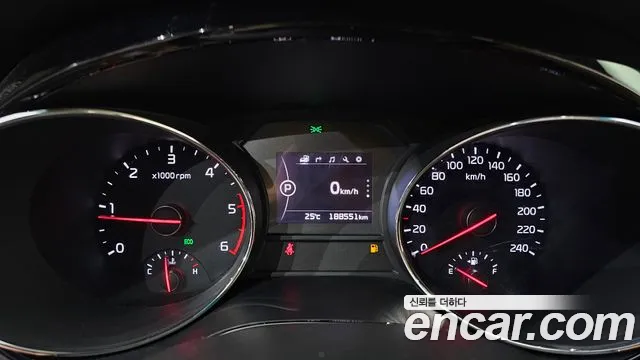 Kia Carnival 2017 thumb 8
