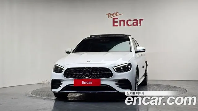 Mercedes-Benz E-Класс 2021 thumb 3