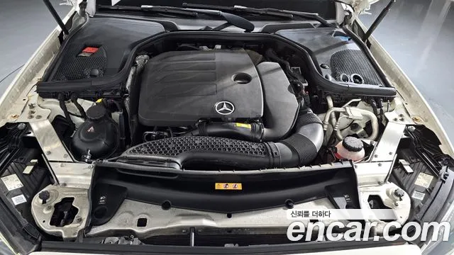 Mercedes-Benz E-Класс 2021 thumb 6