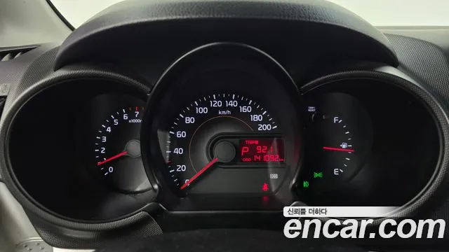 Kia Ray 2013 thumb 8