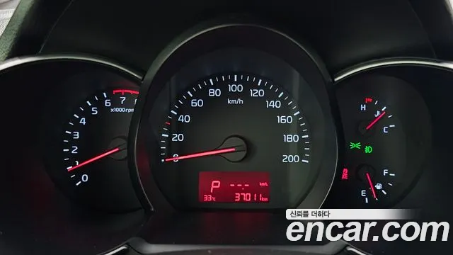 Kia Morning 2015 thumb 8