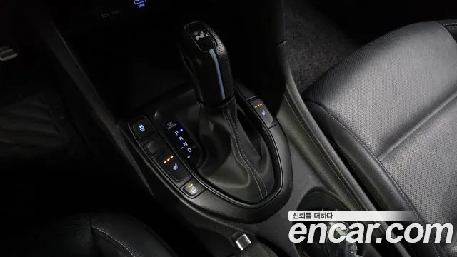 Hyundai Veloster 2021 thumb 9