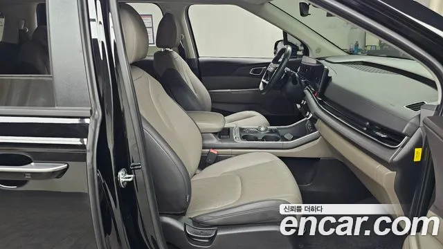 Kia Carnival 2025 thumb 10