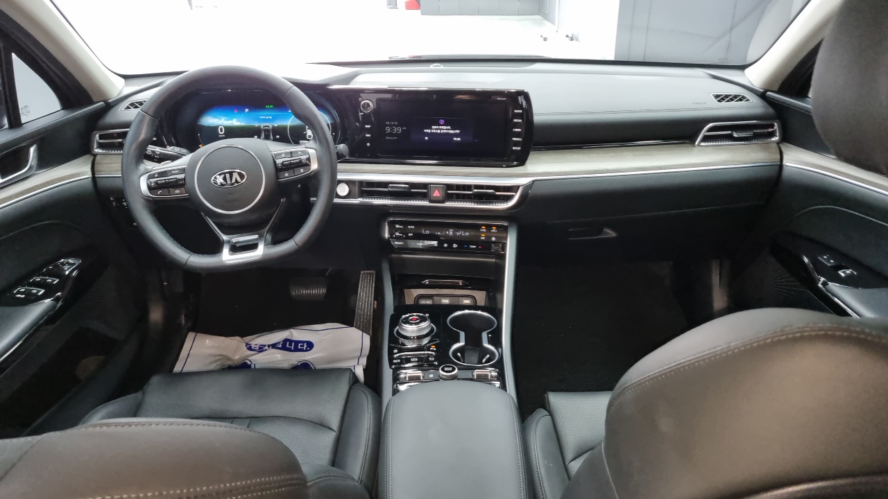 Kia K5 2020 thumb 7
