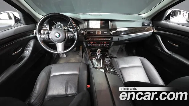 BMW 5 серии 2016 thumb 7