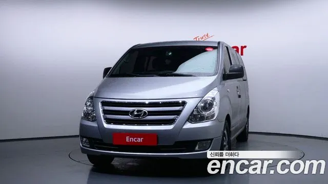 Hyundai Starex 2017 thumb 3