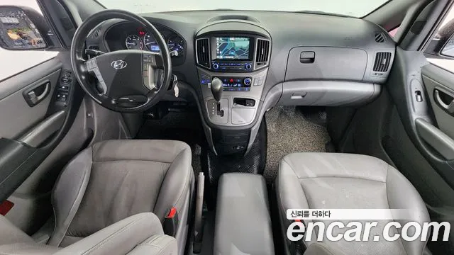 Hyundai Starex 2017 thumb 7