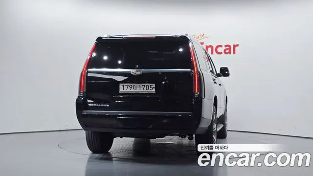 Cadillac Escalade 2018 thumb 4