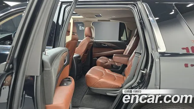 Cadillac Escalade 2018 thumb 12