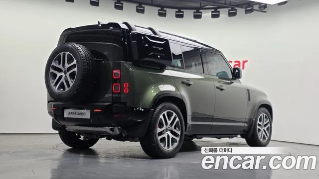 Land Rover Defender 2026 thumb 2