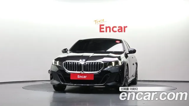BMW 5 серии 2026 thumb 3