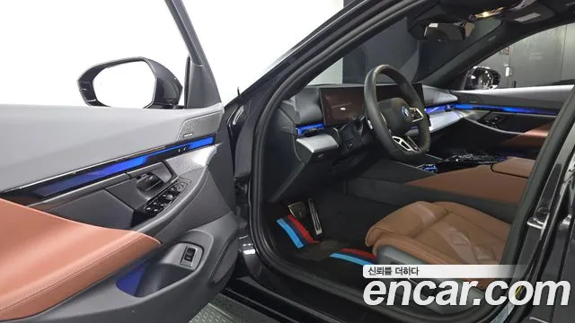 BMW 5 серии 2026 thumb 10