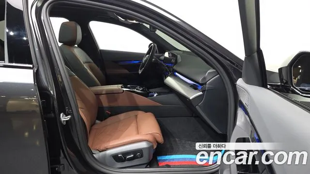 BMW 5 серии 2026 thumb 11