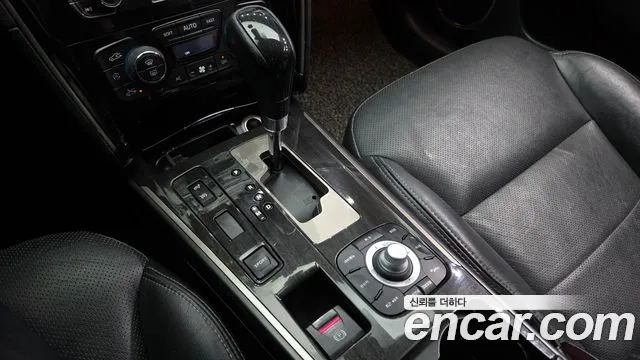 Renault Latitude 2014 thumb 9
