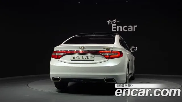 Hyundai Grandeur 2015 thumb 3