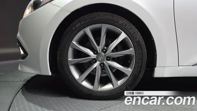Hyundai Grandeur 2015 thumb 4