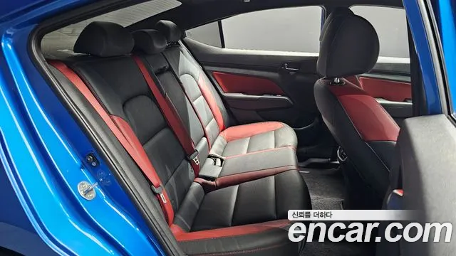 Hyundai Avante 2017 thumb 12