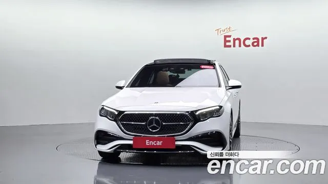 Mercedes-Benz E-Класс 2026 thumb 2