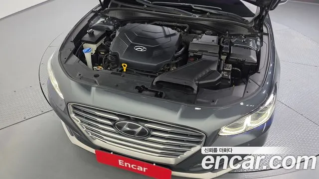Hyundai Grandeur 2017 thumb 6