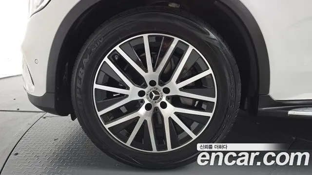 Mercedes-Benz GLC 2020 thumb 4