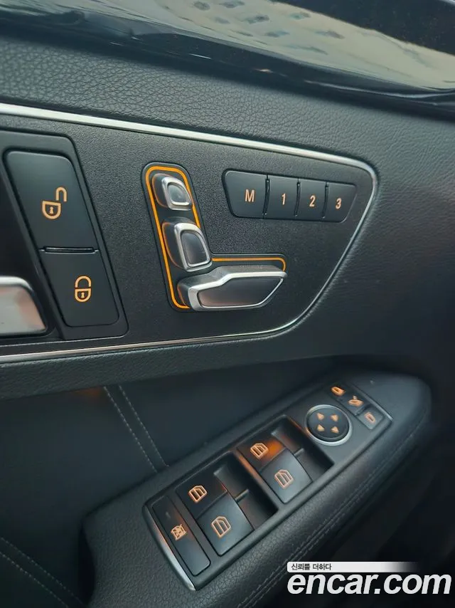 Mercedes-Benz E-Класс 2014 thumb 5