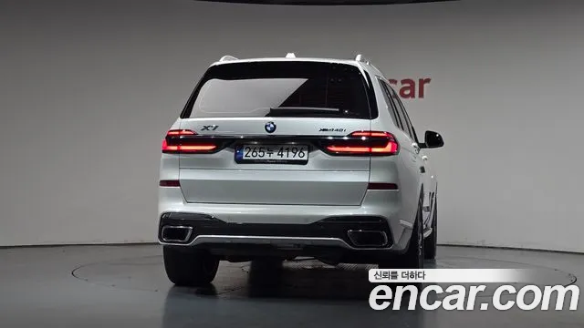 BMW X7 2024 thumb 3