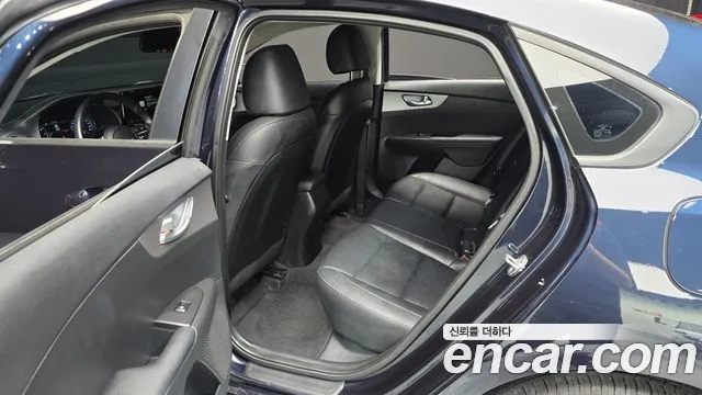 Kia K3 2022 thumb 11