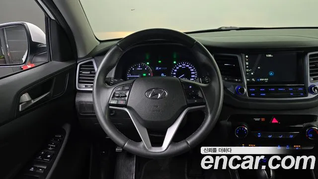 Hyundai Tucson 2017 thumb 12