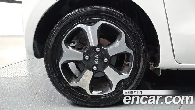 Kia Ray 2015 thumb 5