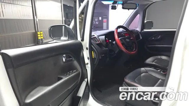 Kia Ray 2015 thumb 10