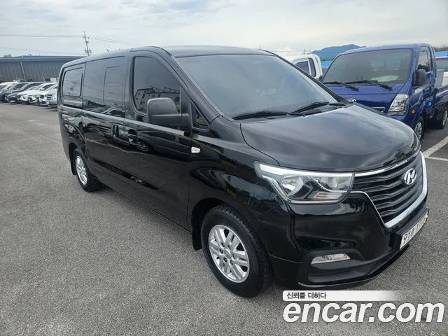 Hyundai Starex 2019 thumb 4