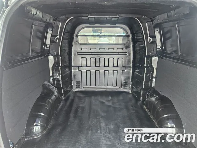 Hyundai Starex 2019 thumb 10