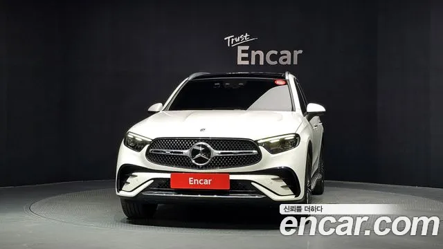 Mercedes-Benz GLC 2024 thumb 3