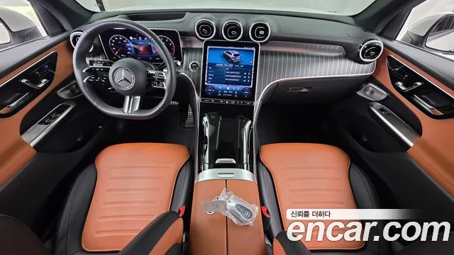 Mercedes-Benz GLC 2024 thumb 7