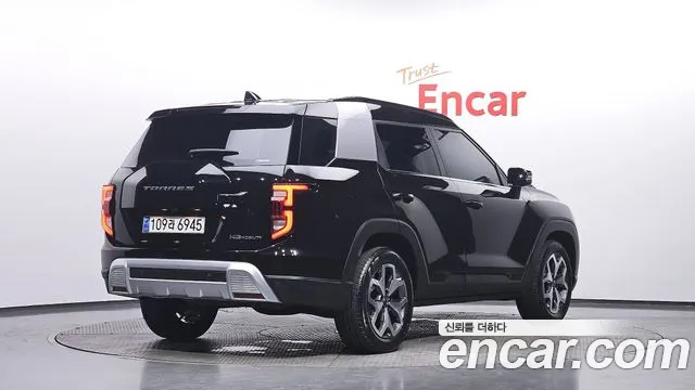 KG_Mobility_Ssangyong Torres 2023 thumb 2