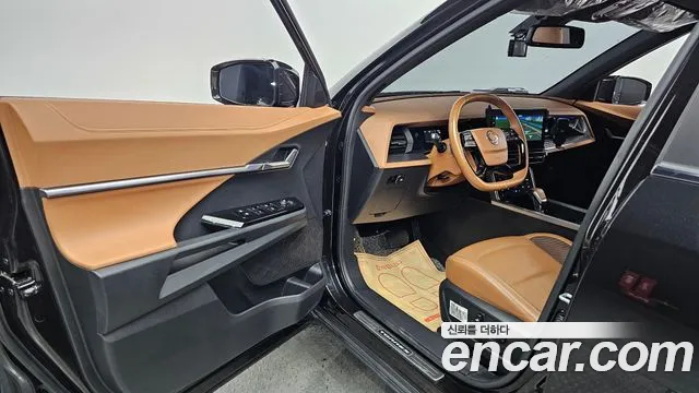 KG_Mobility_Ssangyong Torres 2023 thumb 10
