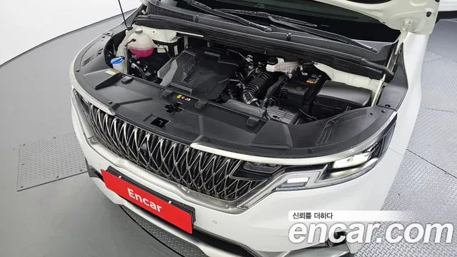 Kia Carnival 2023 thumb 6