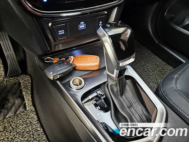 KG_Mobility_Ssangyong TIBOLI 2019 thumb 9