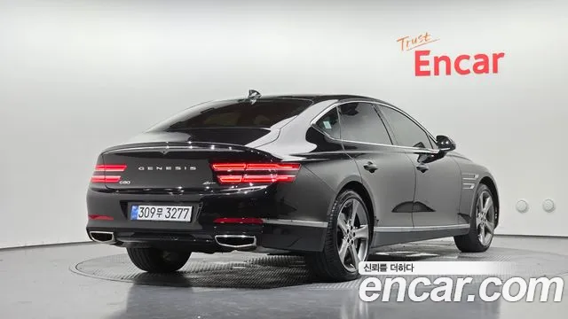 Genesis G80 2023 thumb 2