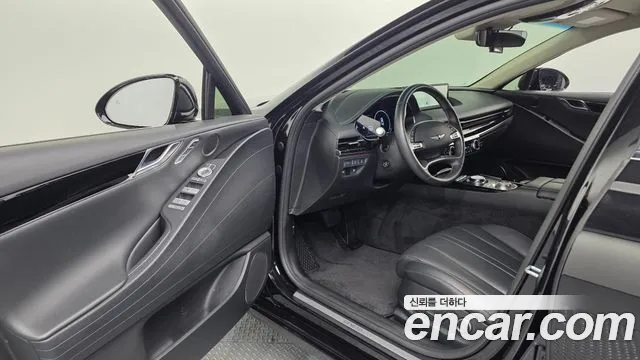 Genesis G80 2023 thumb 10