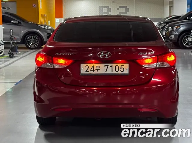 Hyundai Avante 2011 thumb 4