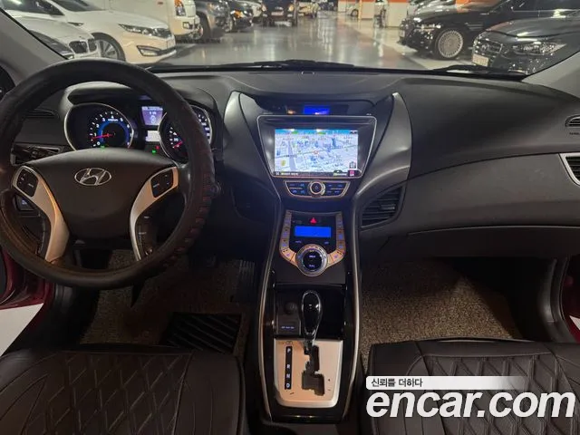 Hyundai Avante 2011 thumb 7