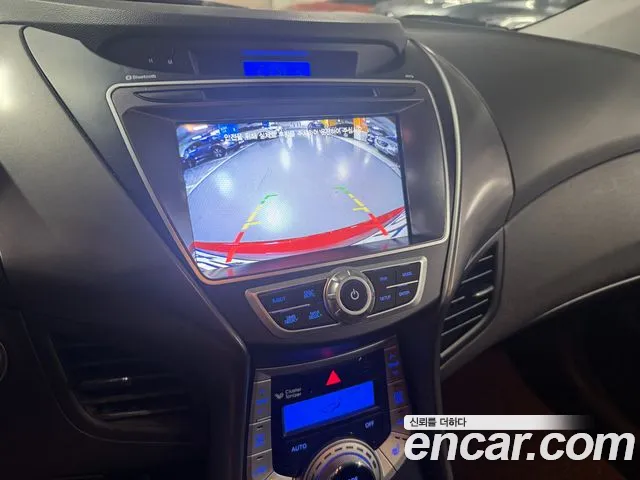 Hyundai Avante 2011 thumb 8